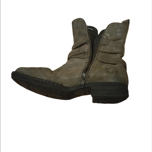 Born leather ankle booties, 8.5 - Picture 3 of 5